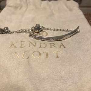 Silver adjustable bracelet